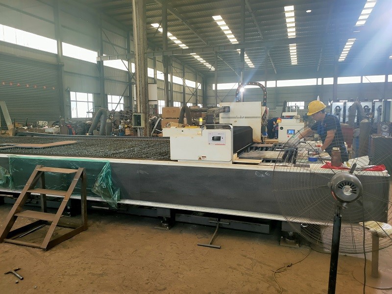 CNC Laser Cutter CNC Laser Cutter